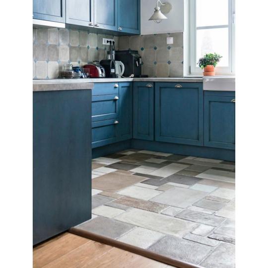 antik szurke koburkolat country paraszthaz balaton padlolap padloburkolat jarolap modularis romai rakas mediterran klasszikus furdoszoba burkolat cementlap provansz provence toszkana lakberendezes.jpg